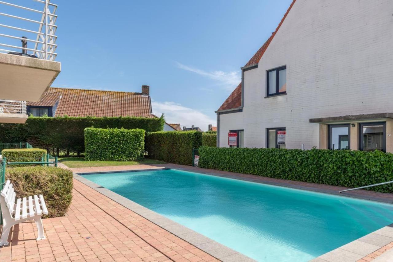 Appartement Met Zwembad In Neoportus Nieuwpoort Εξωτερικό φωτογραφία