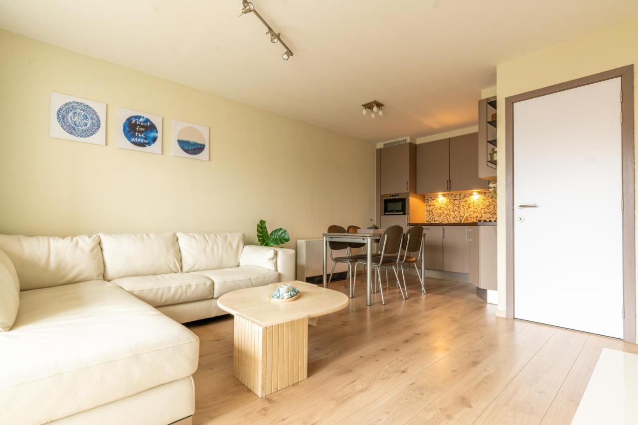 Appartement Met Zwembad In Neoportus Nieuwpoort Εξωτερικό φωτογραφία