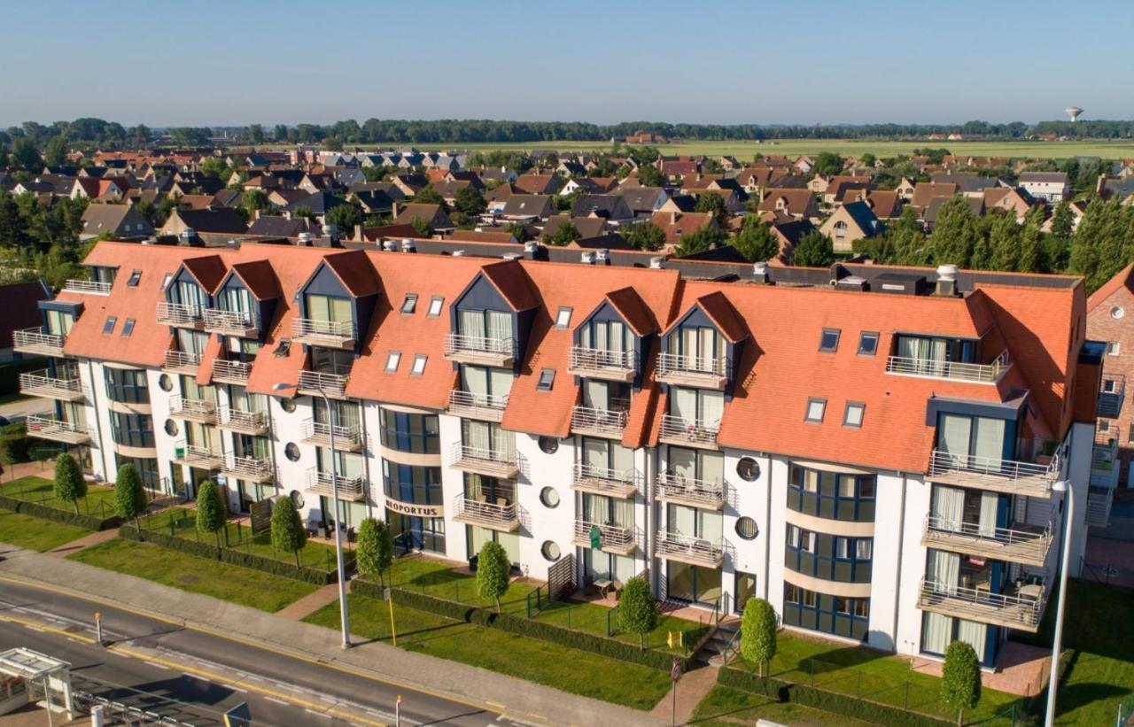 Appartement Met Zwembad In Neoportus Nieuwpoort Εξωτερικό φωτογραφία