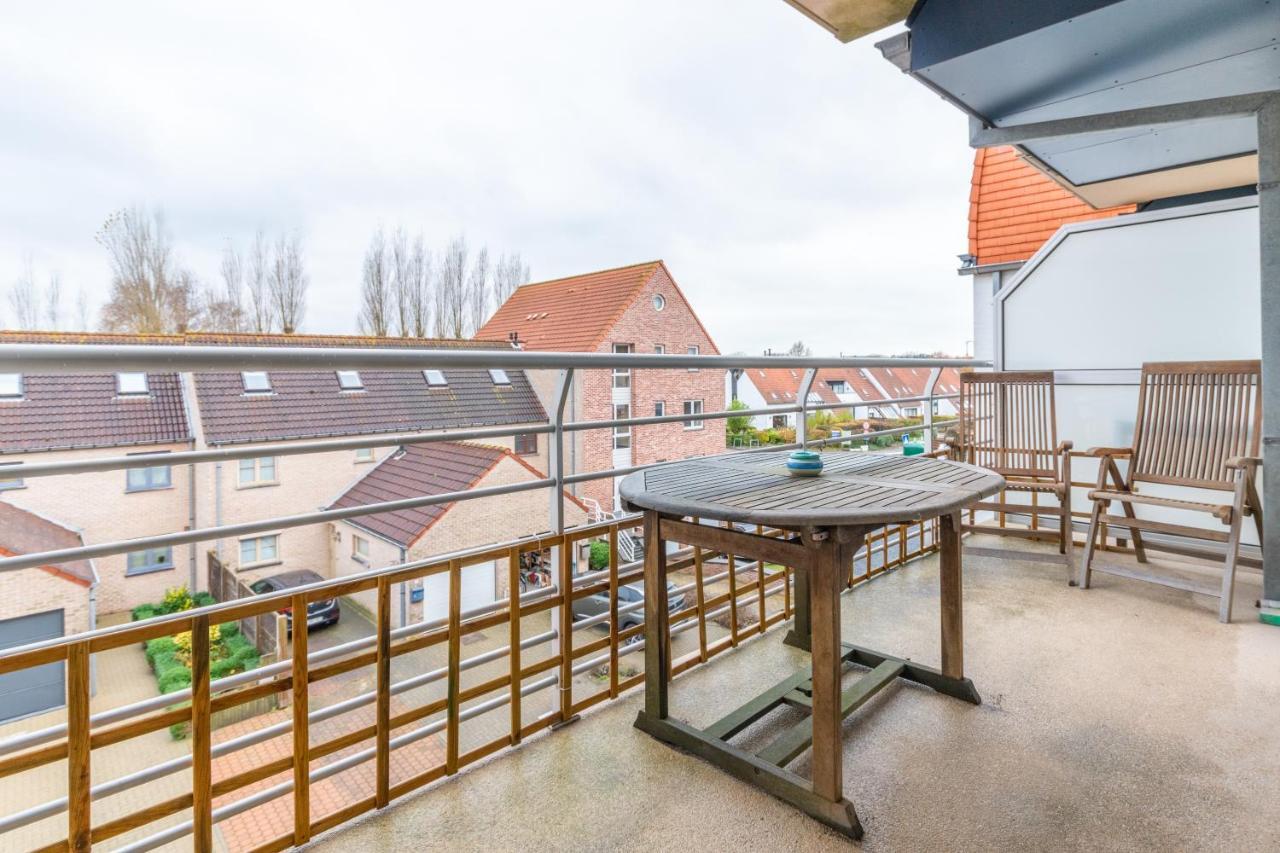 Appartement Met Zwembad In Neoportus Nieuwpoort Εξωτερικό φωτογραφία